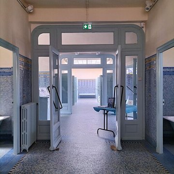 Bâtiment des bains-douches