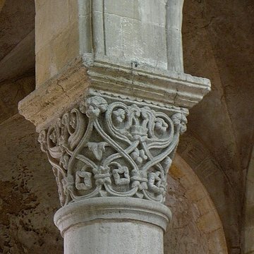 Église Saint-Menoux de Saint-Menoux