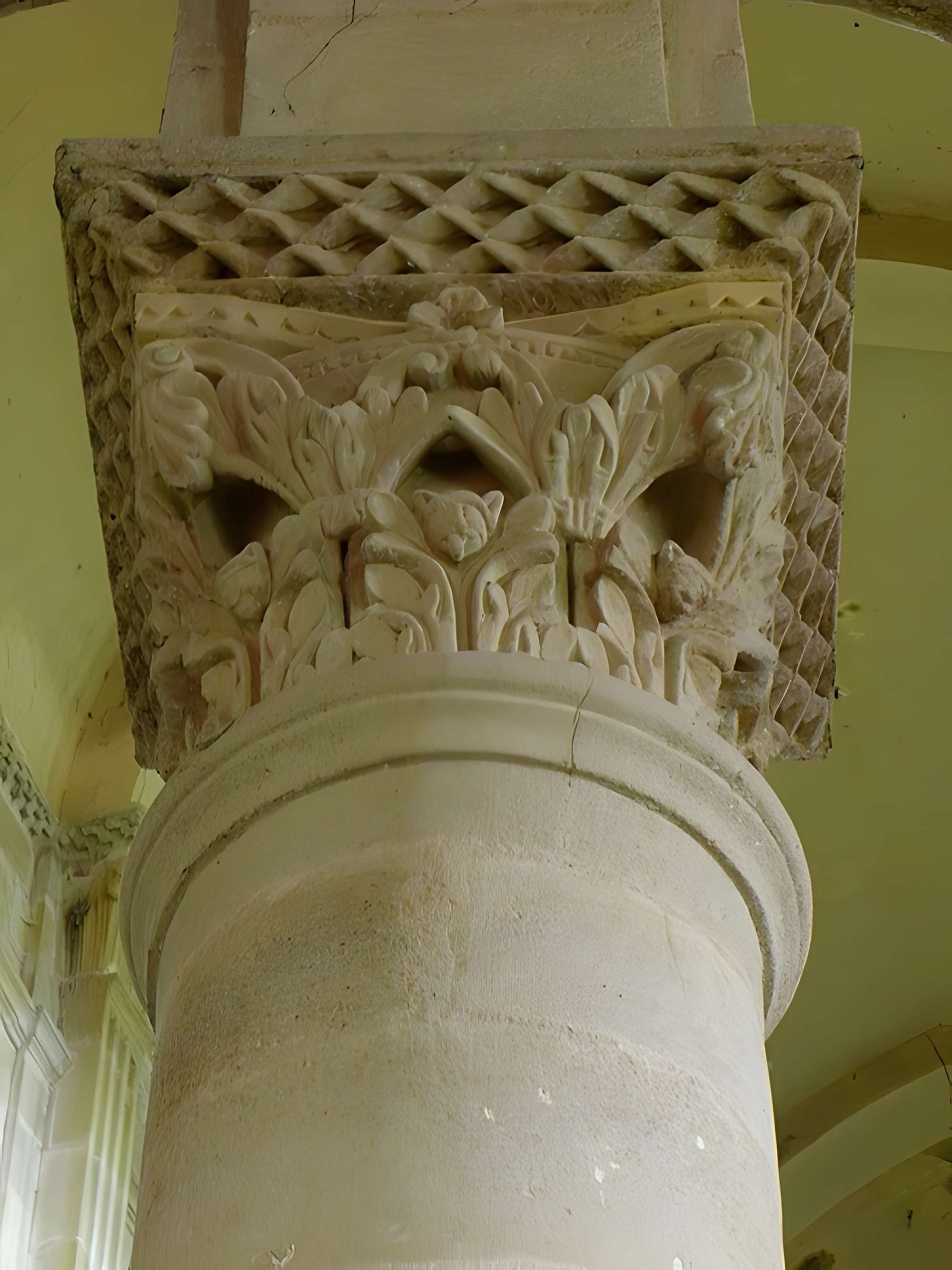 Église Saint-Menoux de Saint-Menoux