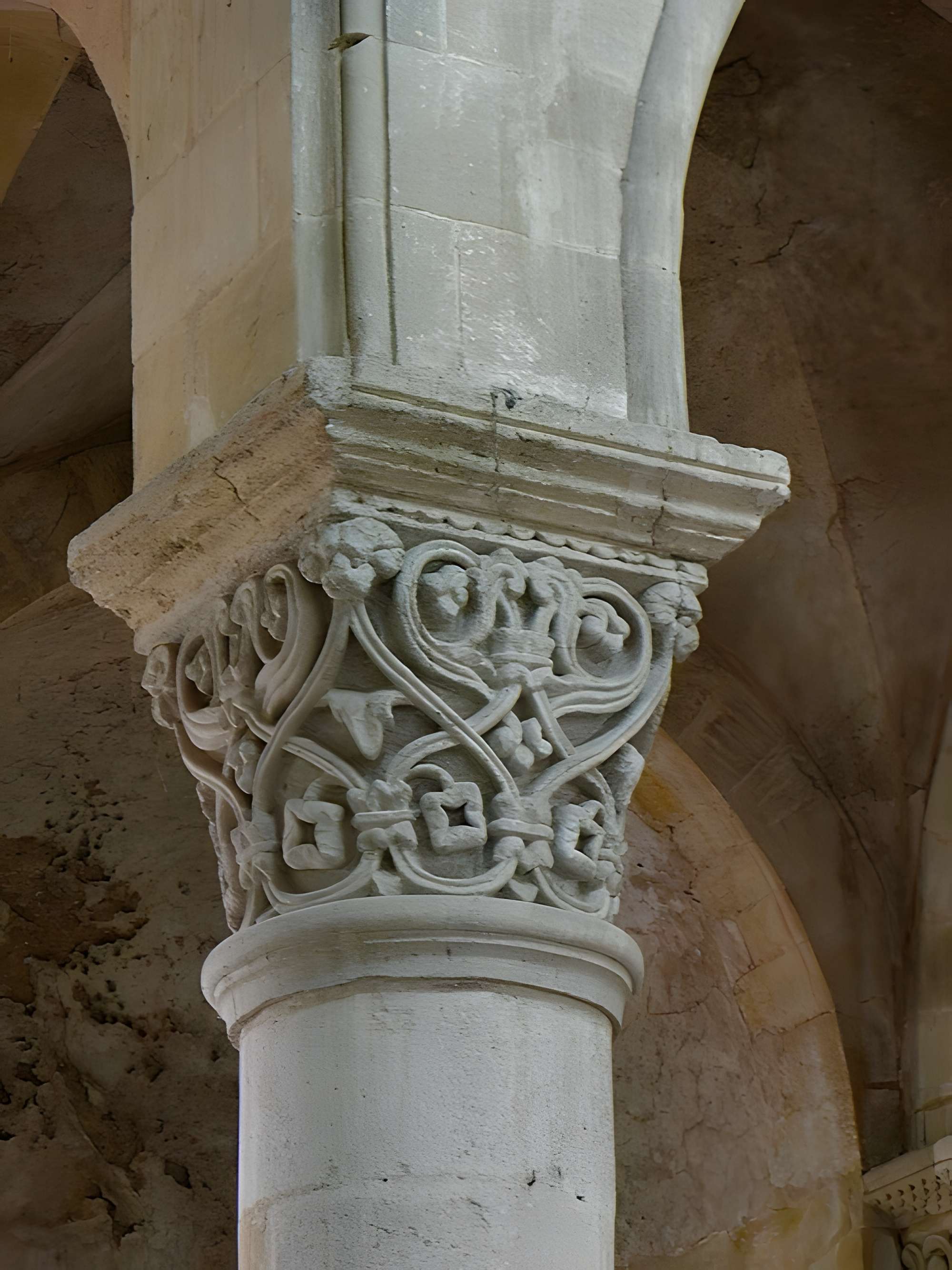Église Saint-Menoux de Saint-Menoux