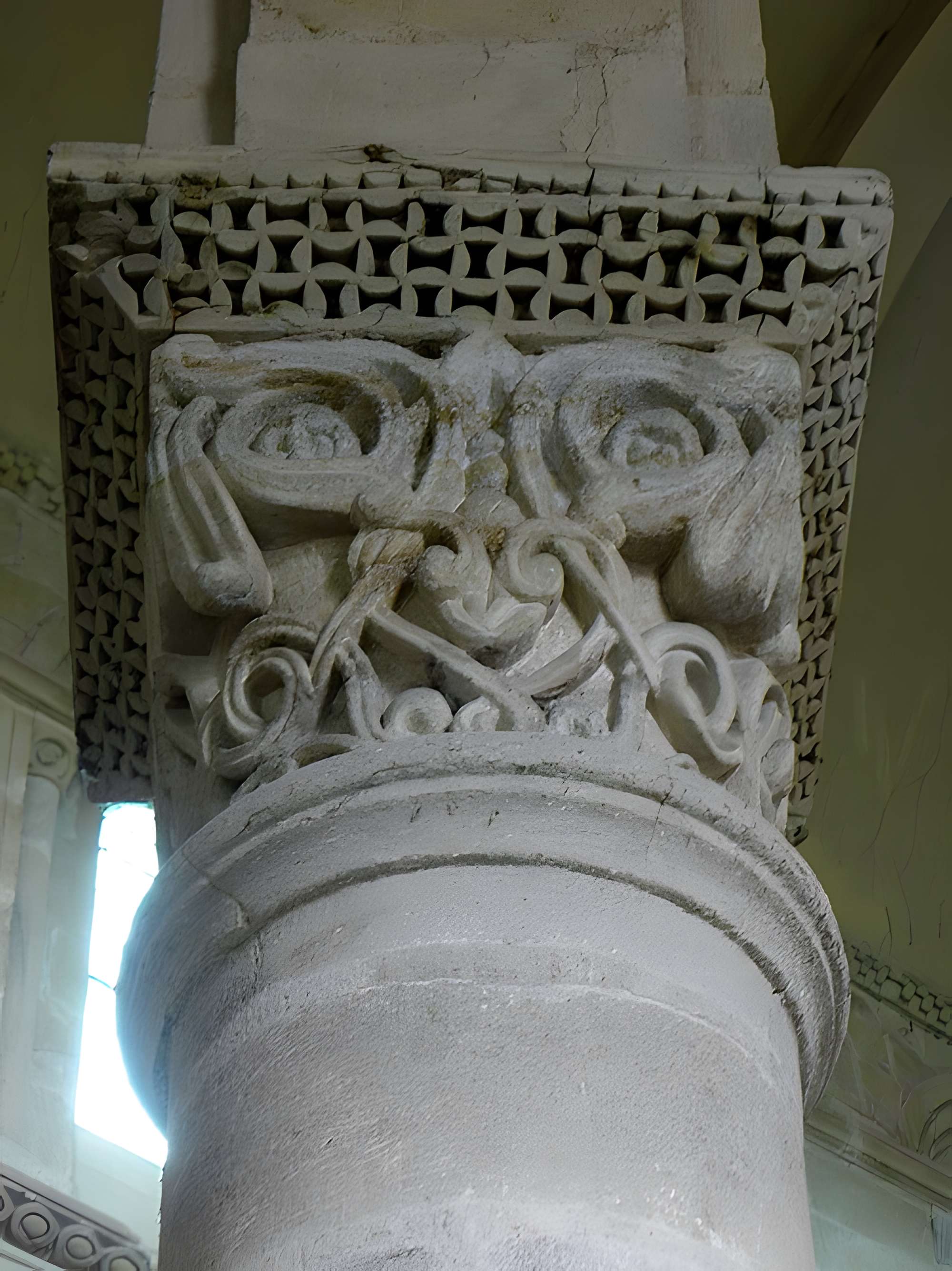 Église Saint-Menoux de Saint-Menoux