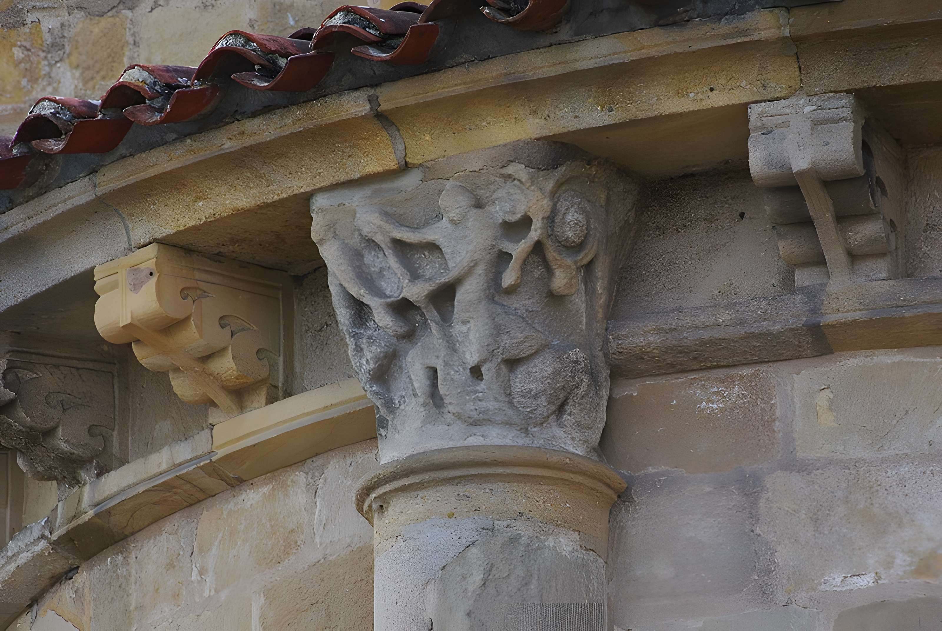 Église Saint-Menoux de Saint-Menoux