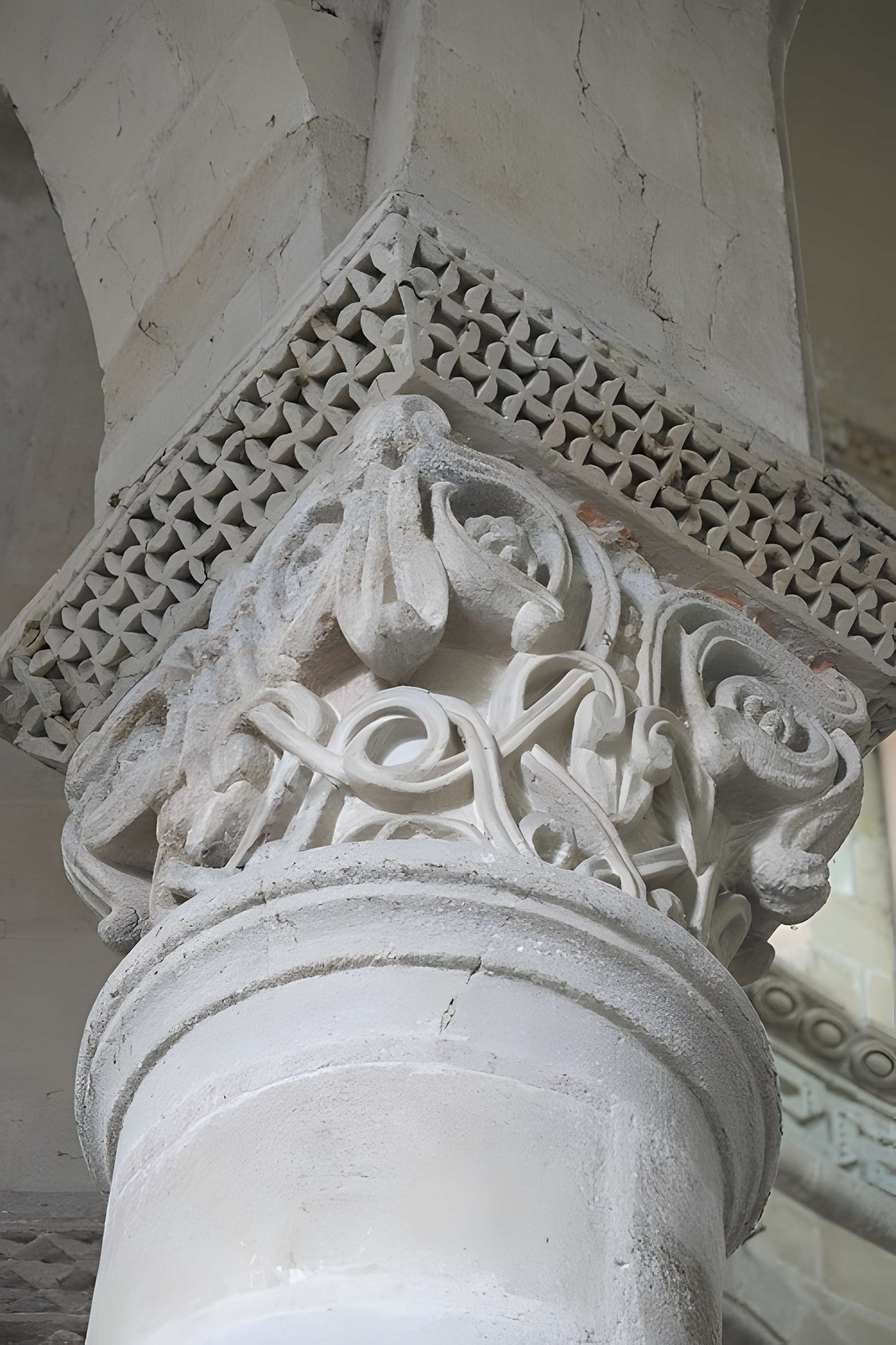 Église Saint-Menoux de Saint-Menoux