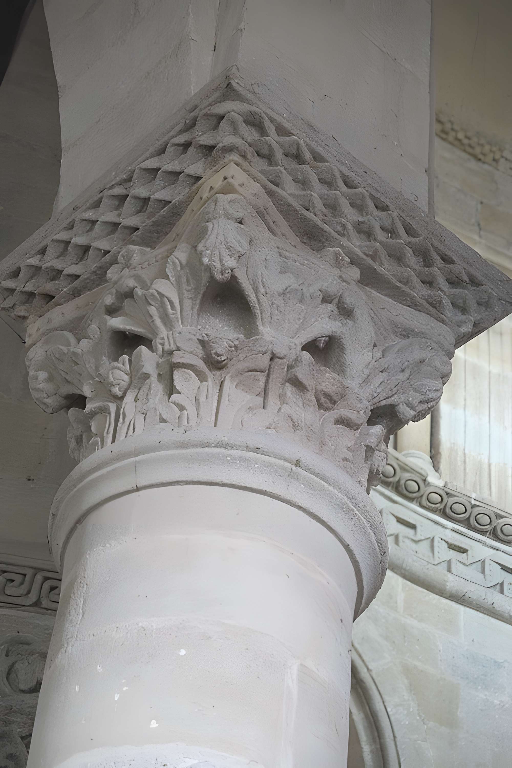 Église Saint-Menoux de Saint-Menoux