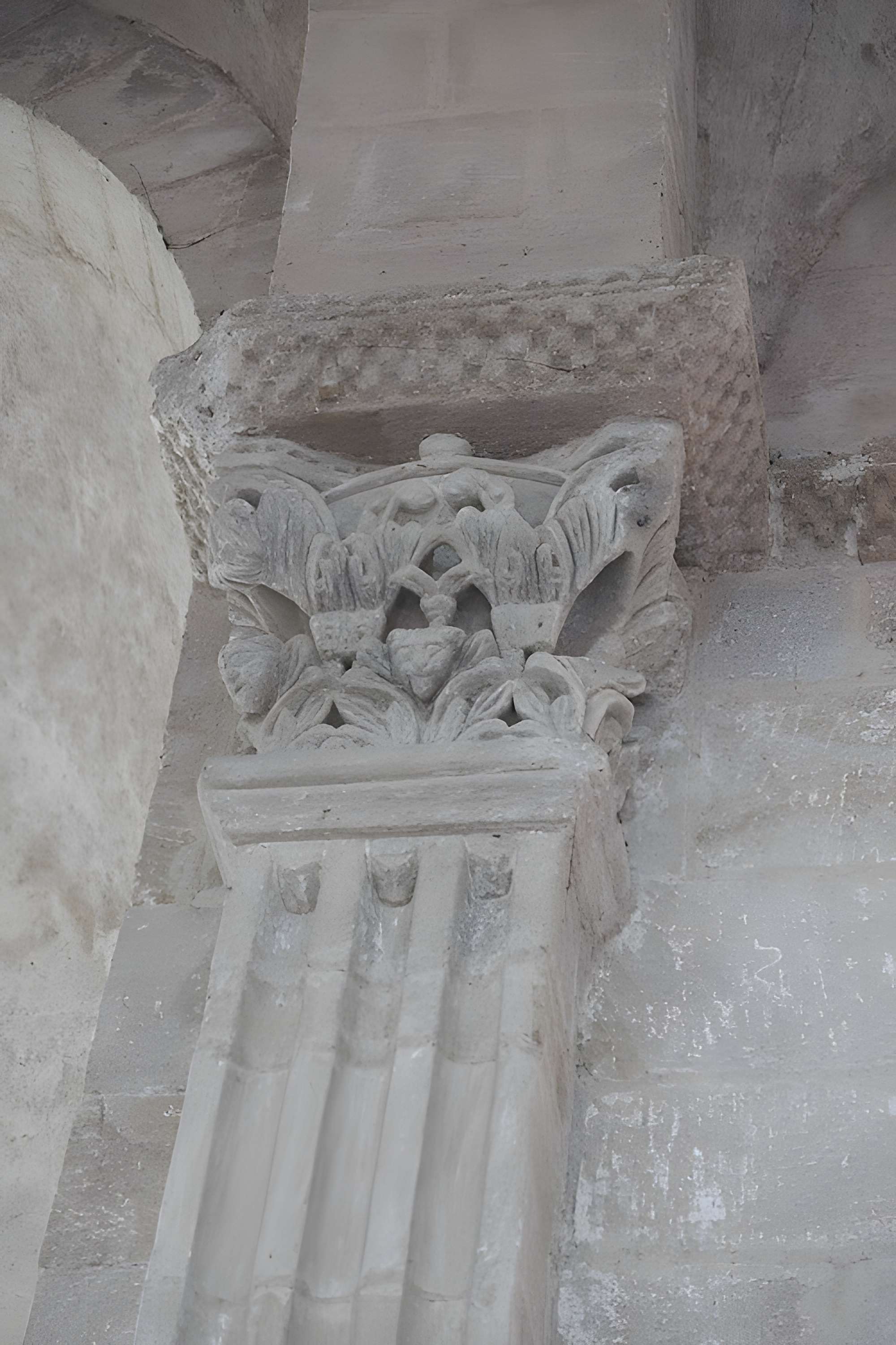 Église Saint-Menoux de Saint-Menoux