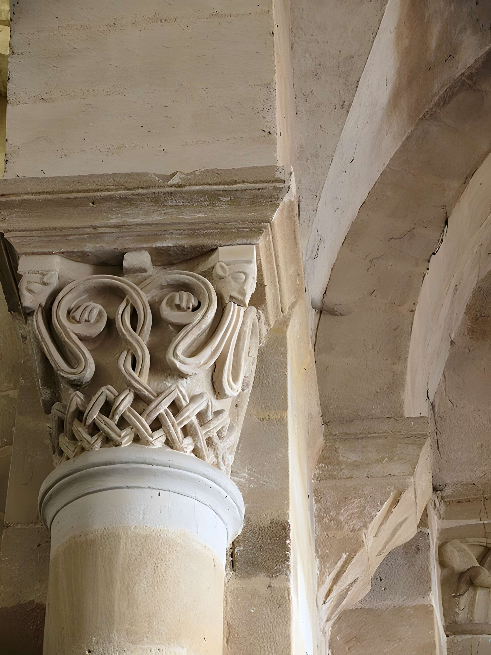 Église Saint-Menoux de Saint-Menoux