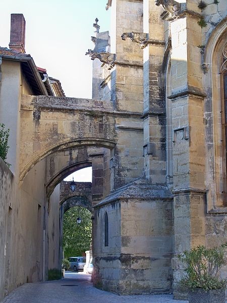 Photo de Église Saint-Michel de Caderousse