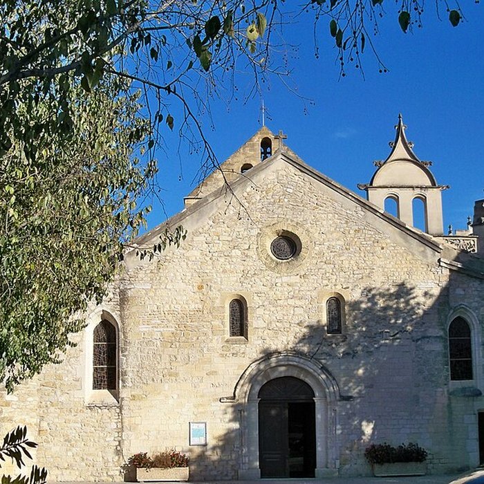 Photo de Église Saint-Michel de Caderousse