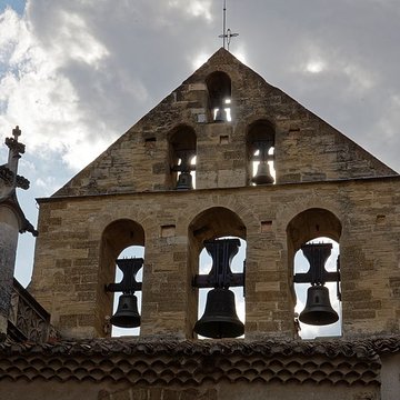 Église Saint-Michel de Caderousse
