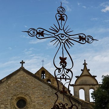 Église Saint-Michel de Caderousse