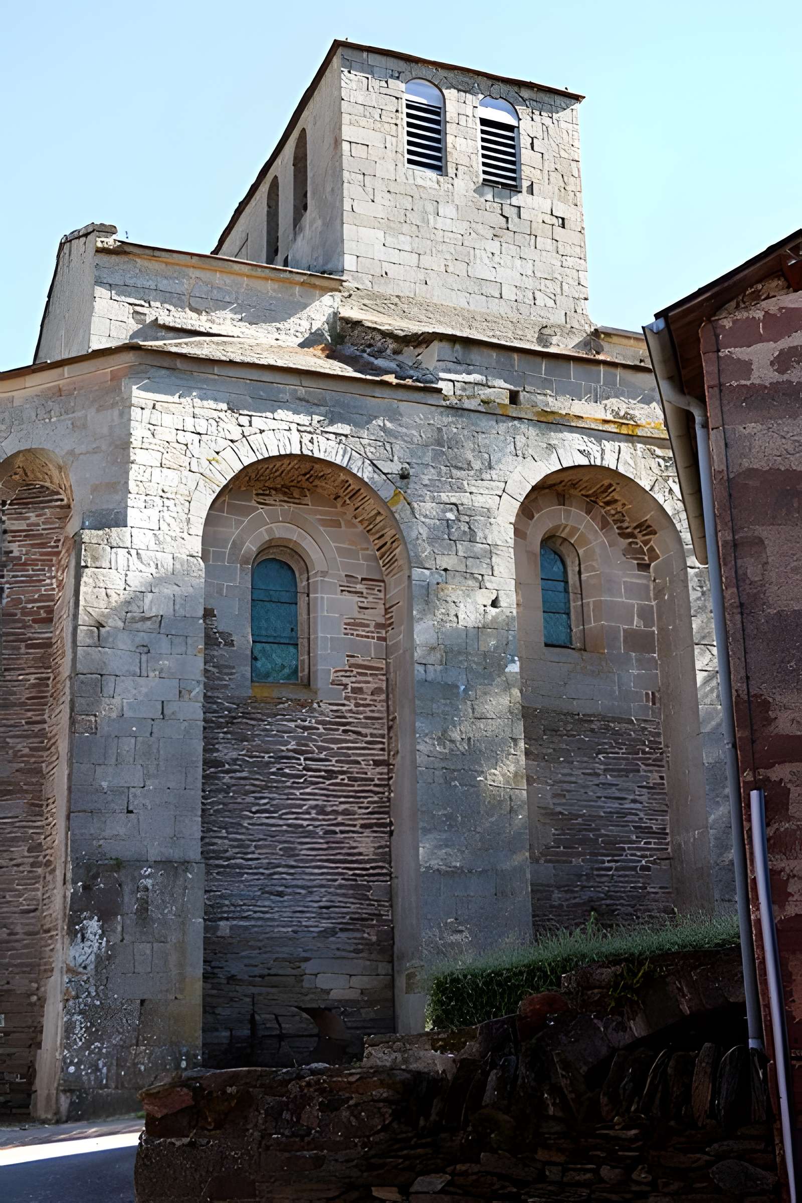 Église Saint-Michel de Castelnau-Pégayrols