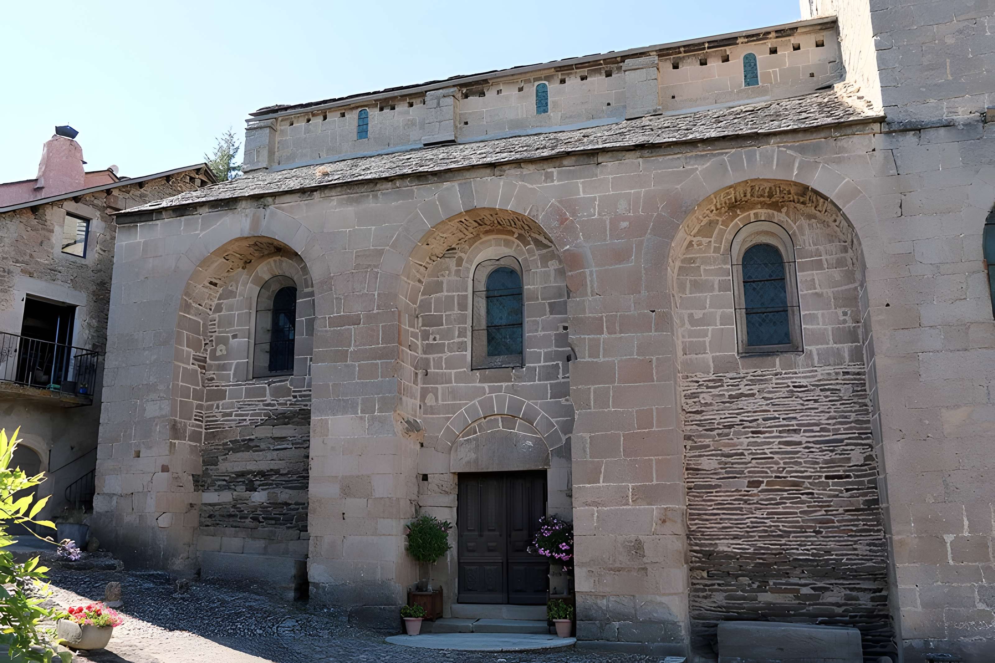 Église Saint-Michel de Castelnau-Pégayrols