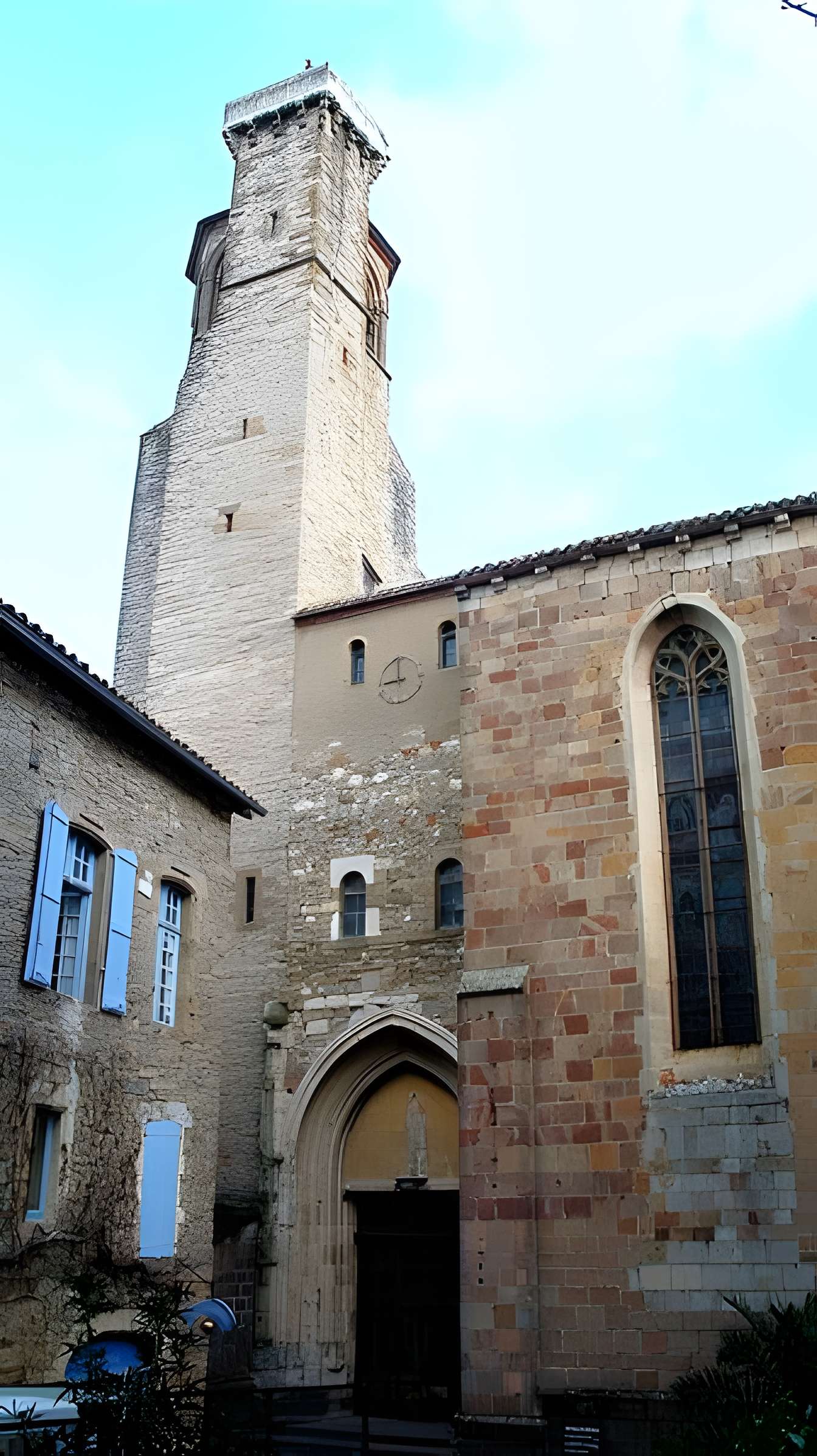 Église Saint-Michel de Cordes-sur-Ciel 