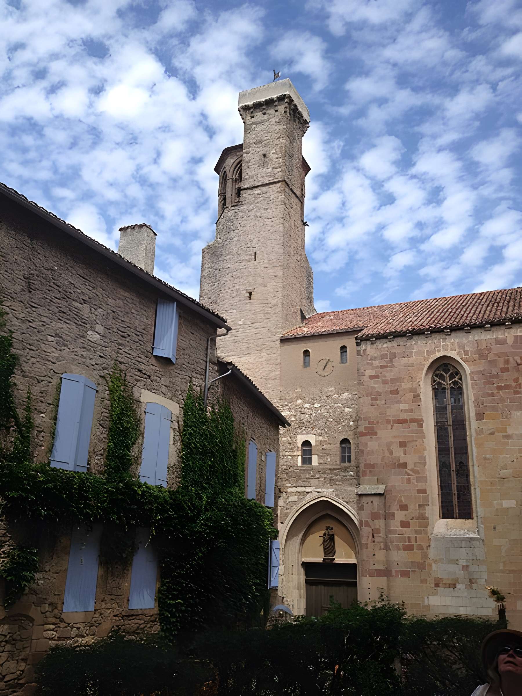 Église Saint-Michel de Cordes-sur-Ciel