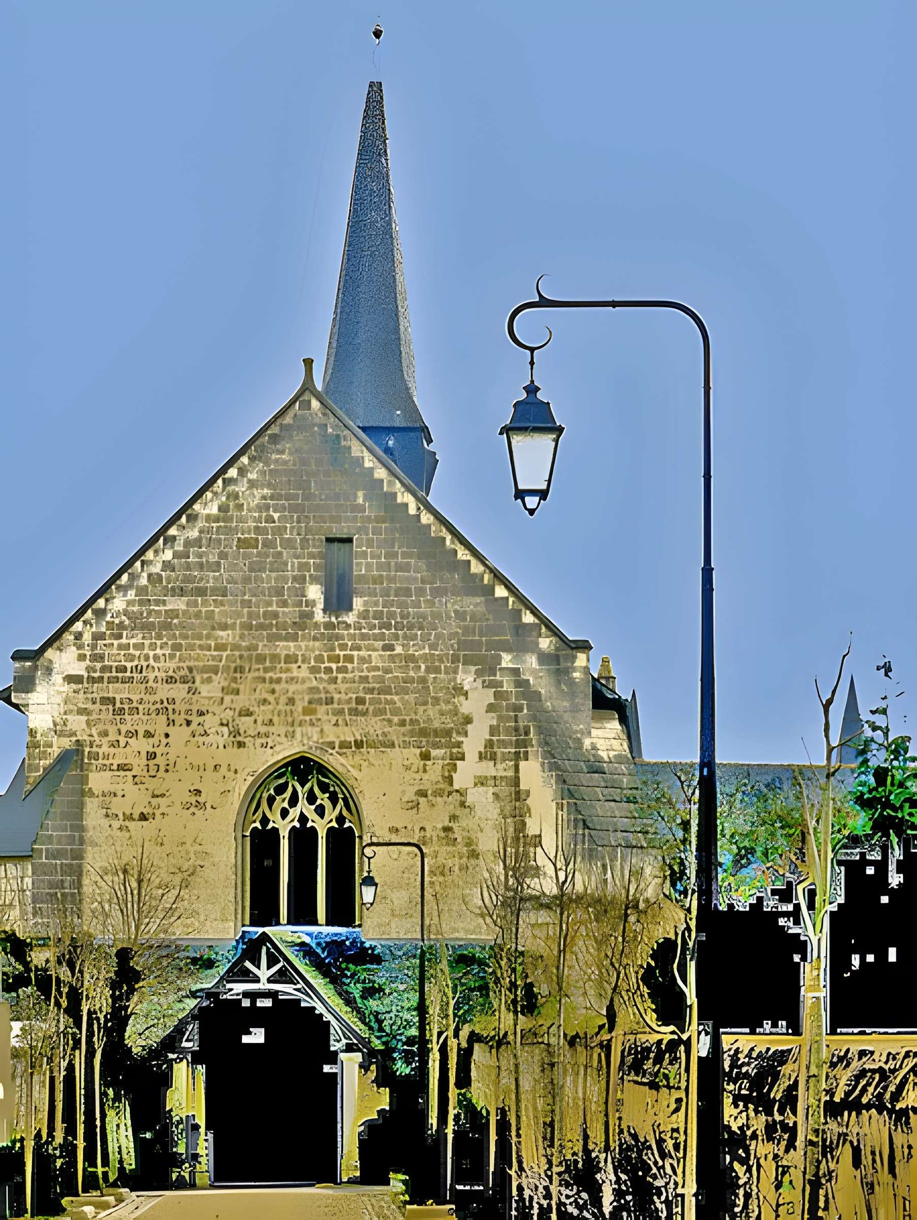 Église Saint-Michel de Fontevraud-l'Abbaye