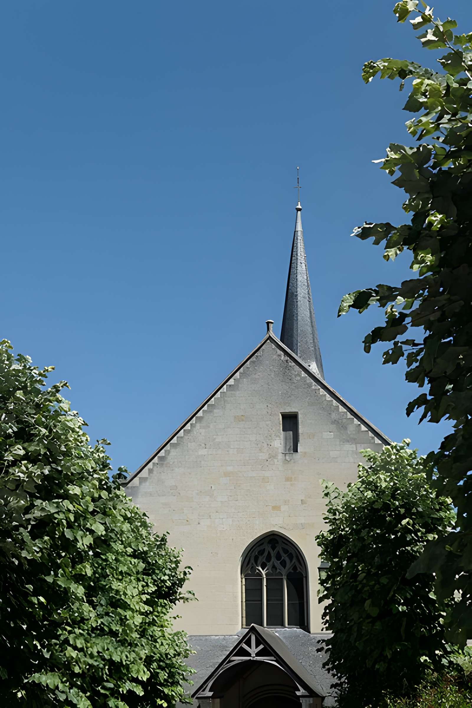 Église Saint-Michel de Fontevraud-l'Abbaye