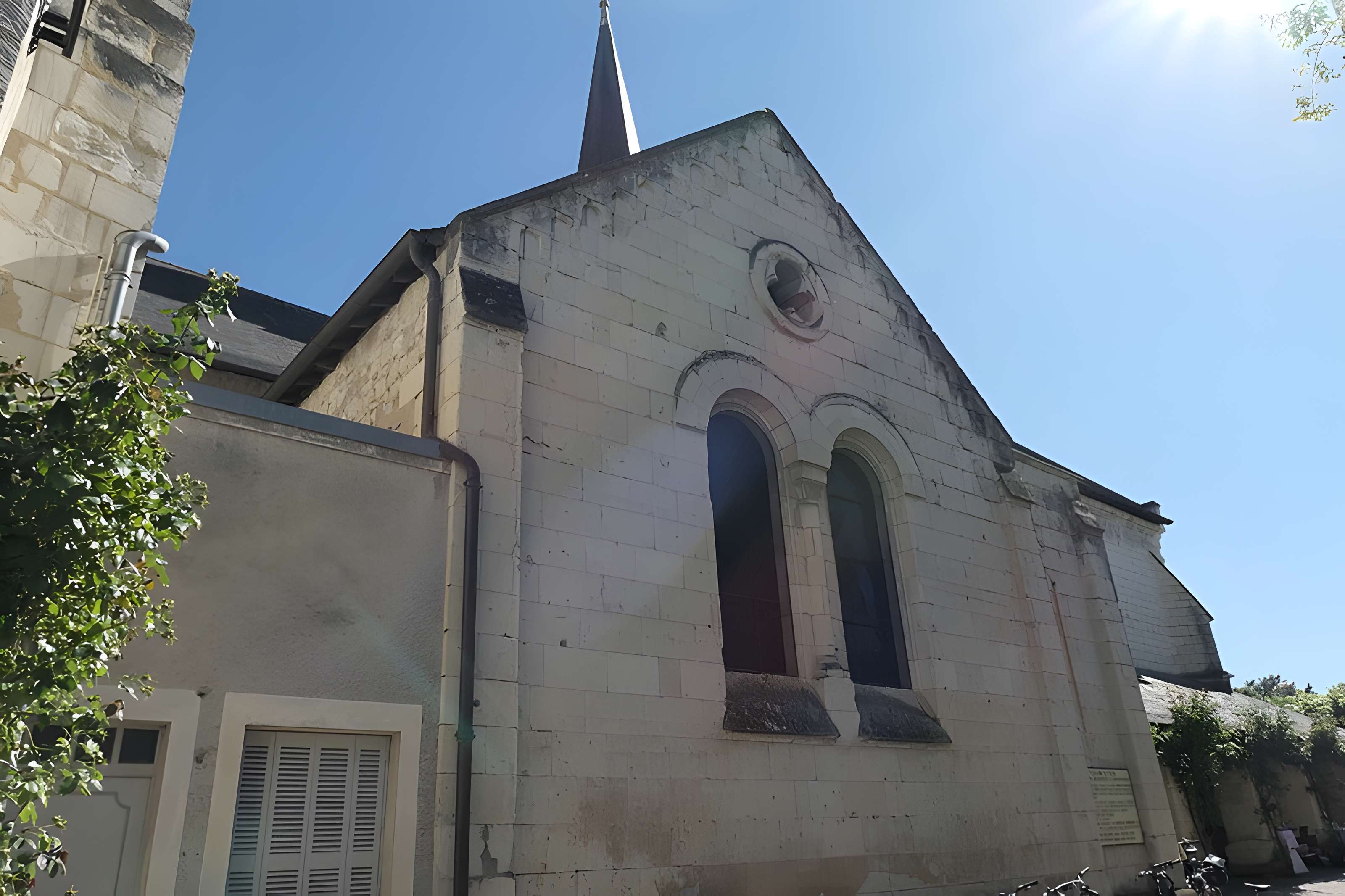 Église Saint-Michel de Fontevraud-l'Abbaye