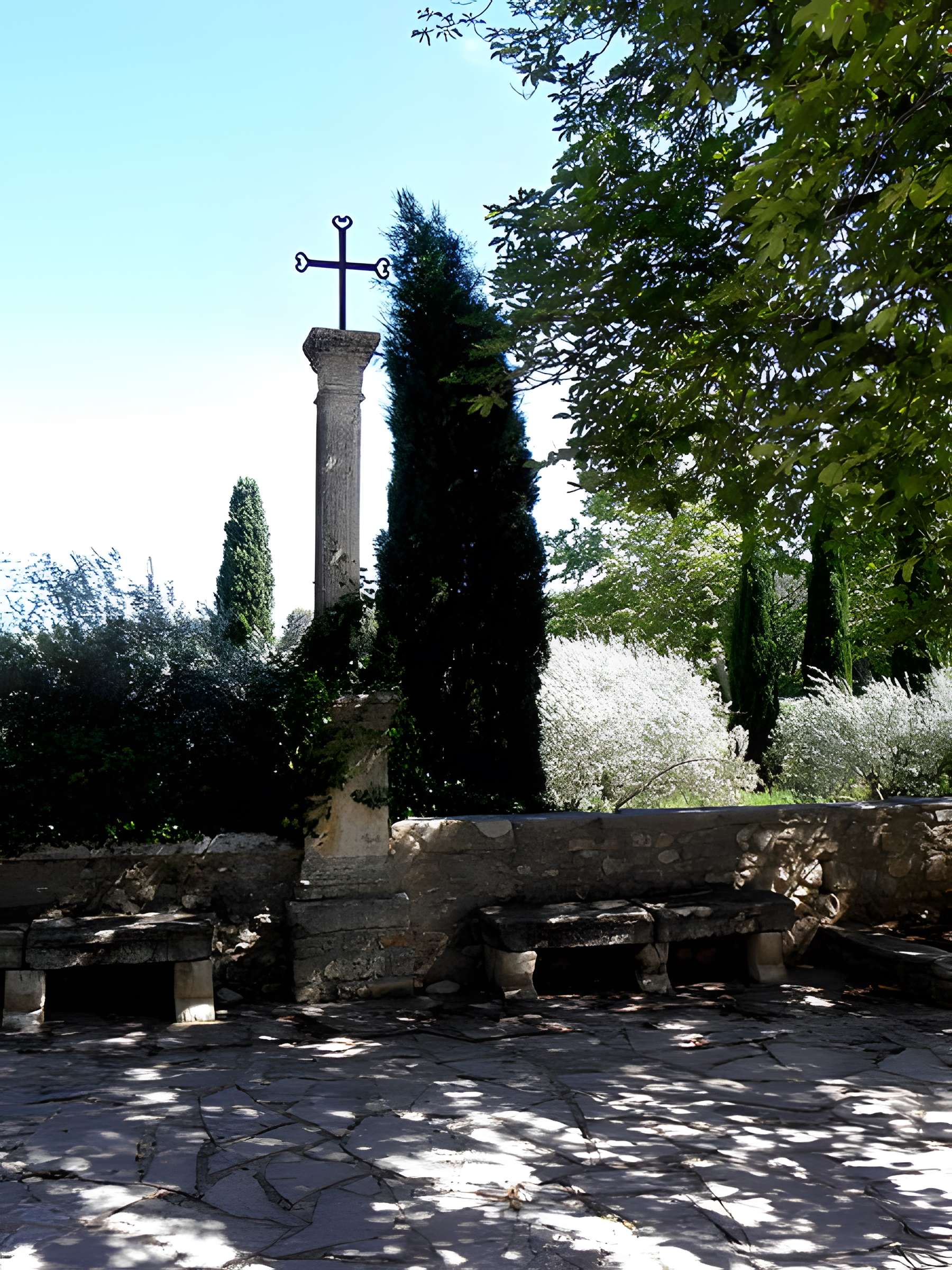 Église Saint-Michel de Guzargues