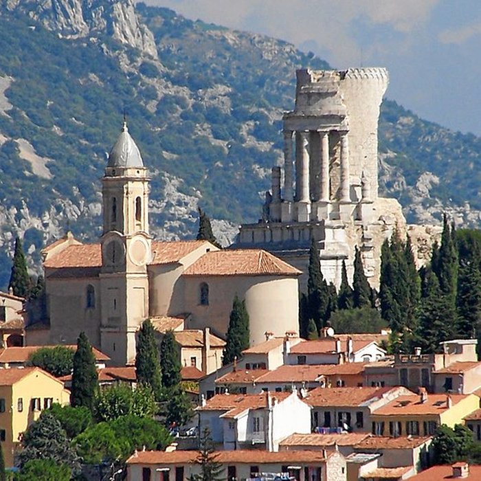 Photo de Église Saint-Michel de La Turbie