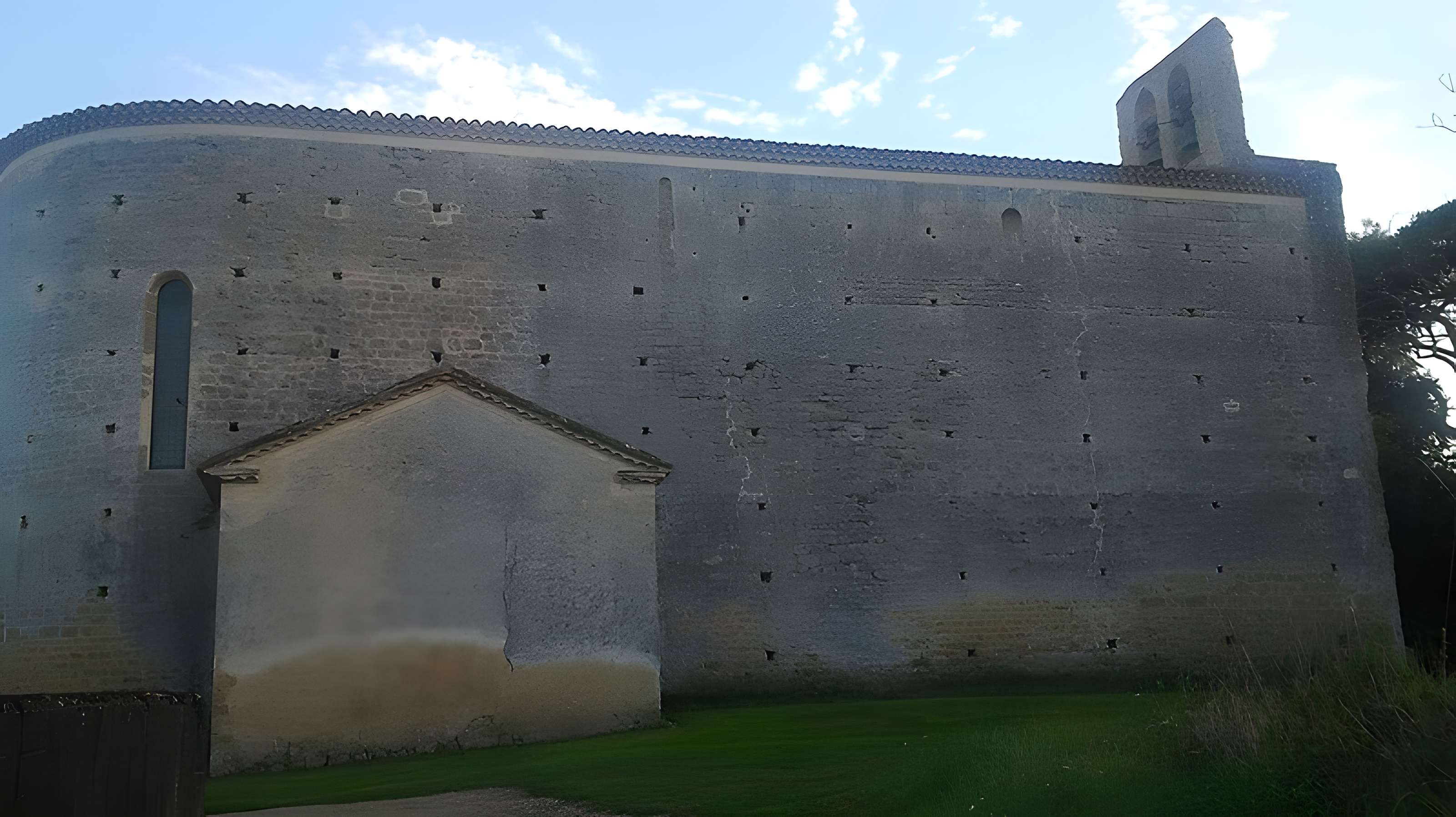 Église Saint-Michel de Lamaguère