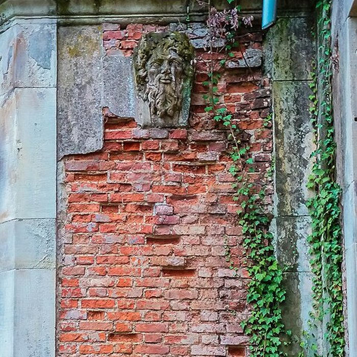 Photo de Petit château du Prince Charles-Alexandre de Lorraine, dit La Favorite