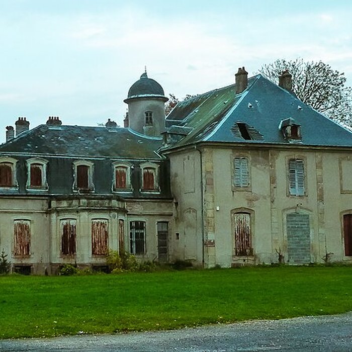 Photo de Petit château du Prince Charles-Alexandre de Lorraine, dit La Favorite
