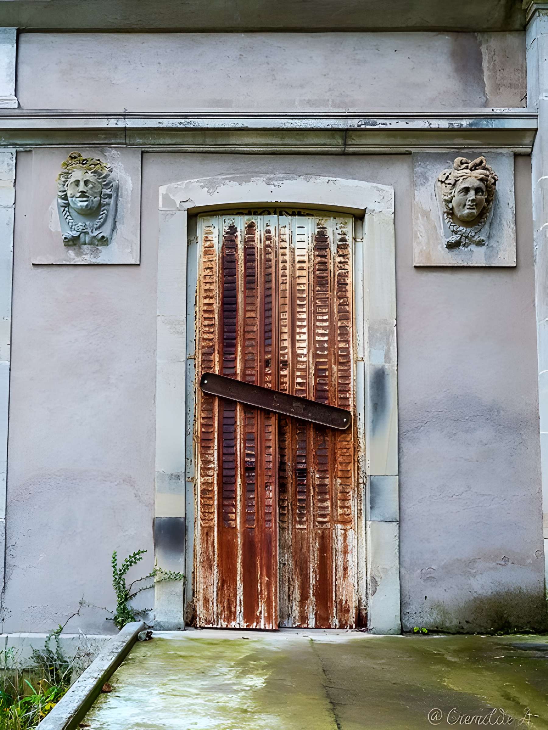 Petit château du Prince Charles-Alexandre de Lorraine, dit La Favorite
