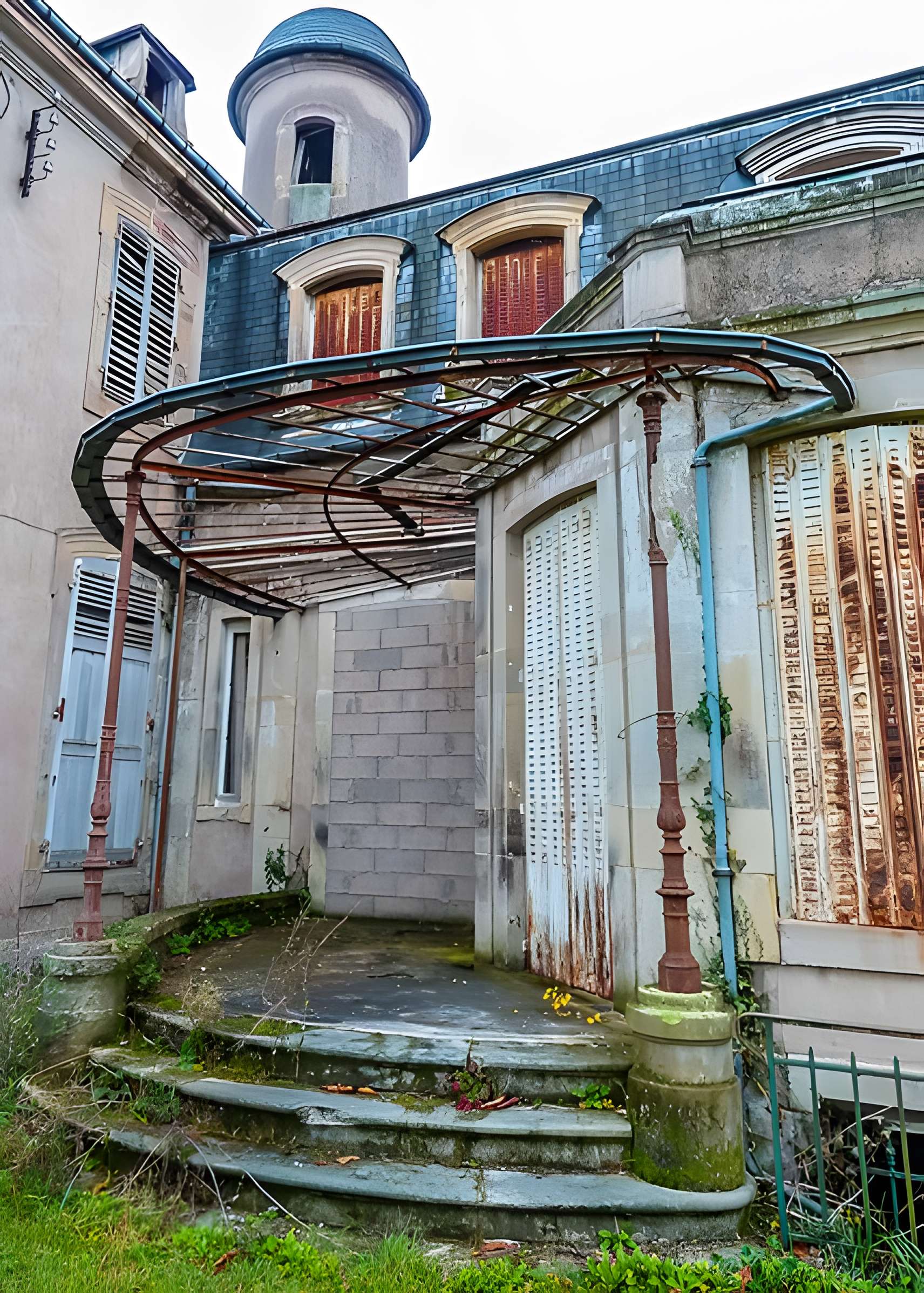 Petit château du Prince Charles-Alexandre de Lorraine, dit La Favorite