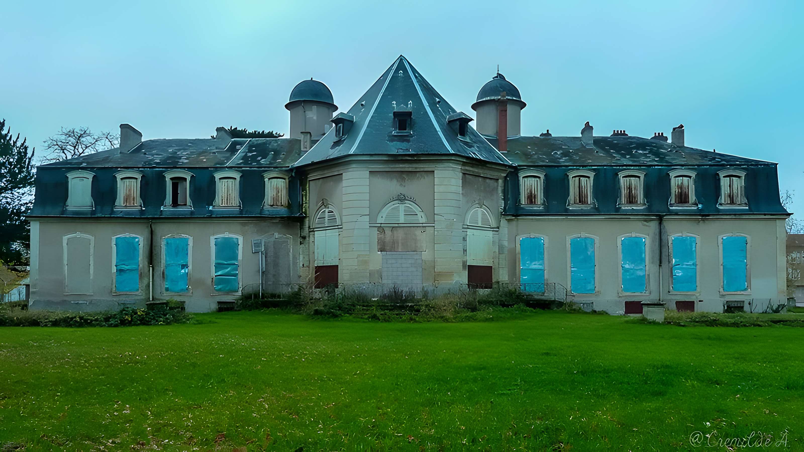 Petit château du Prince Charles-Alexandre de Lorraine, dit La Favorite