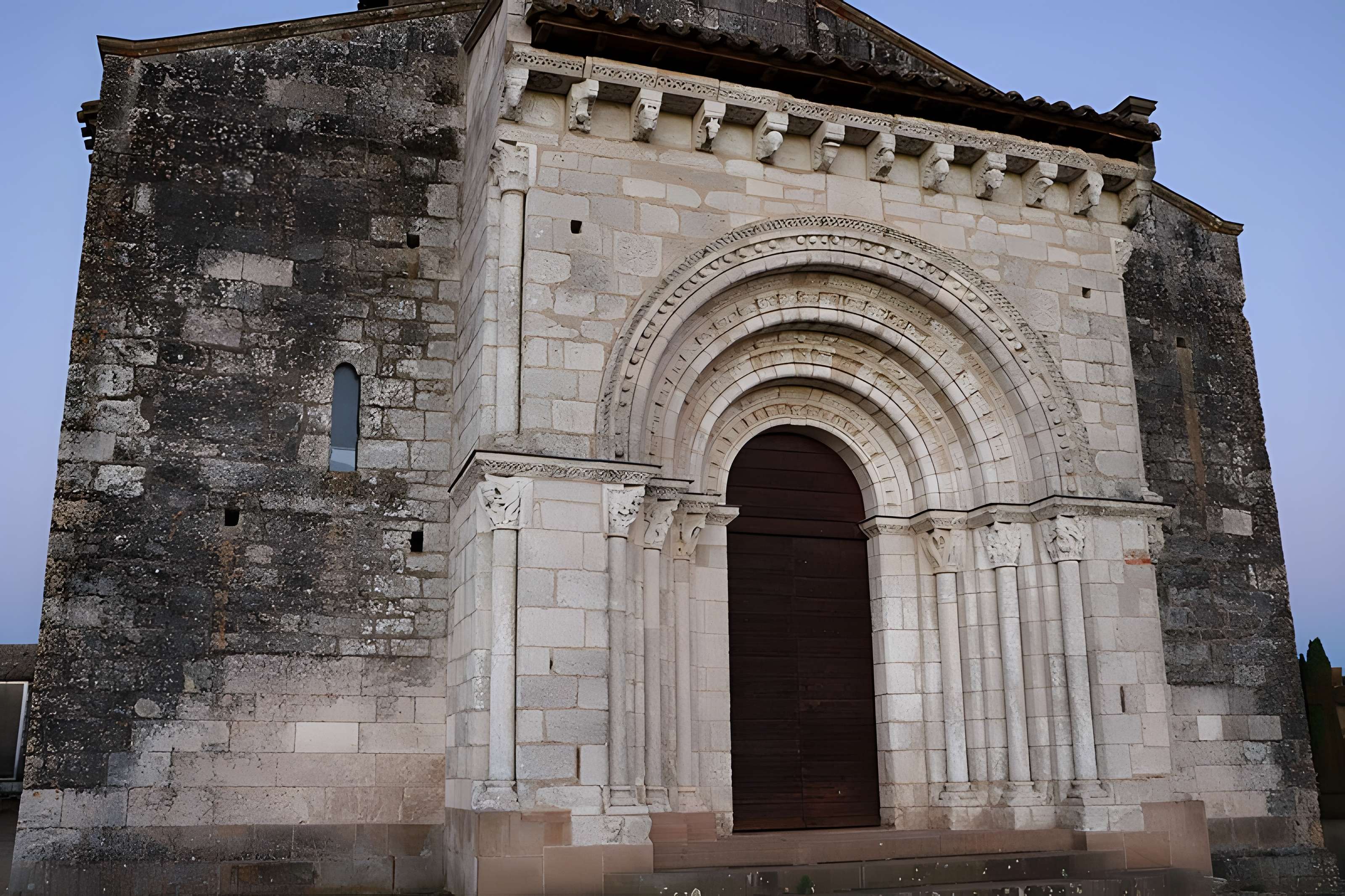 Église Saint-Michel de Lescure-d'Albigeois