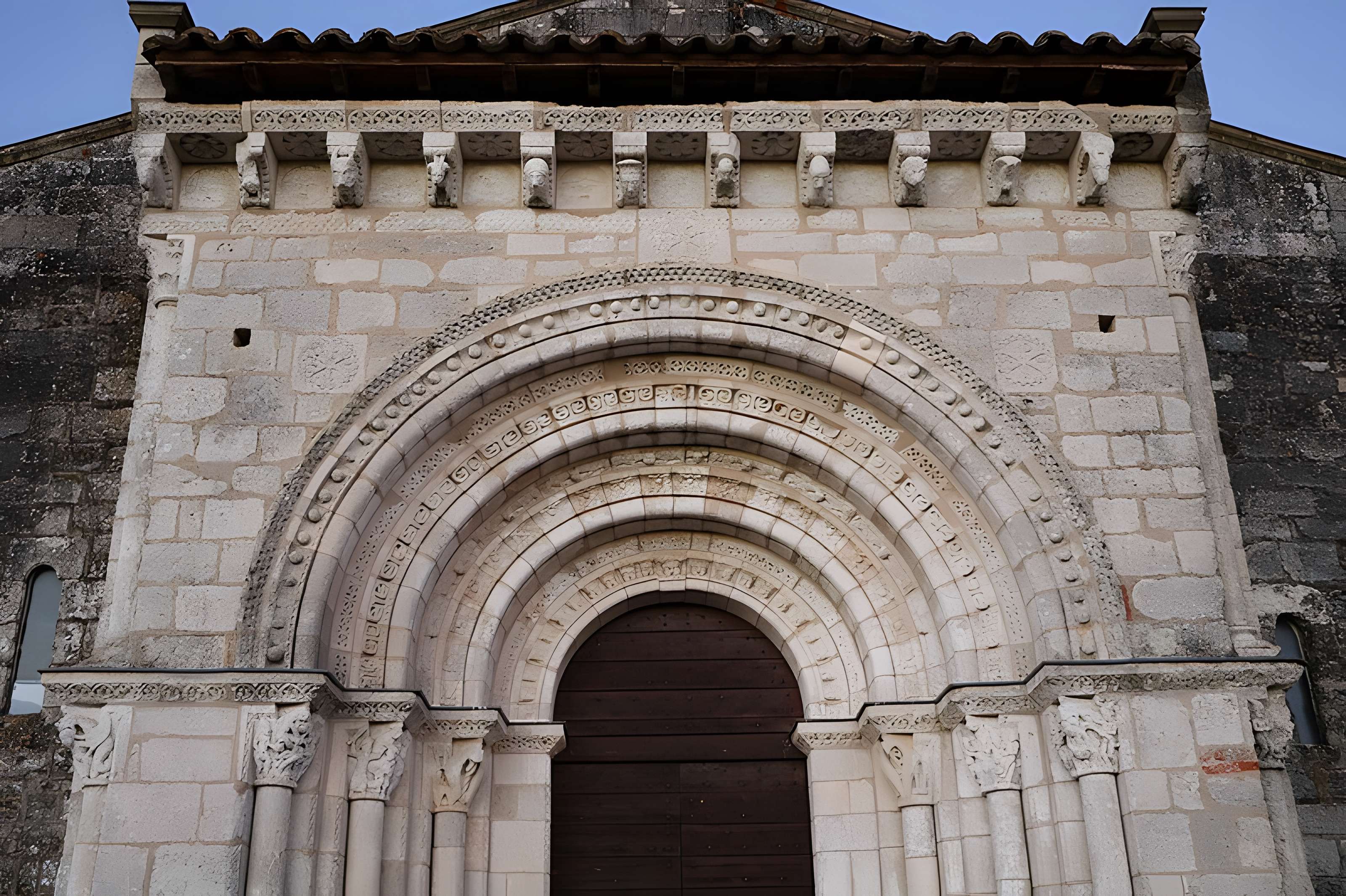 Église Saint-Michel de Lescure-d'Albigeois