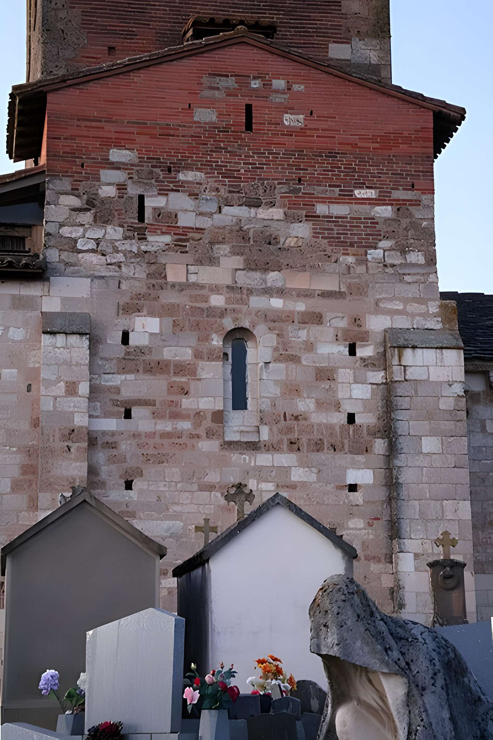 Église Saint-Michel de Lescure-d'Albigeois