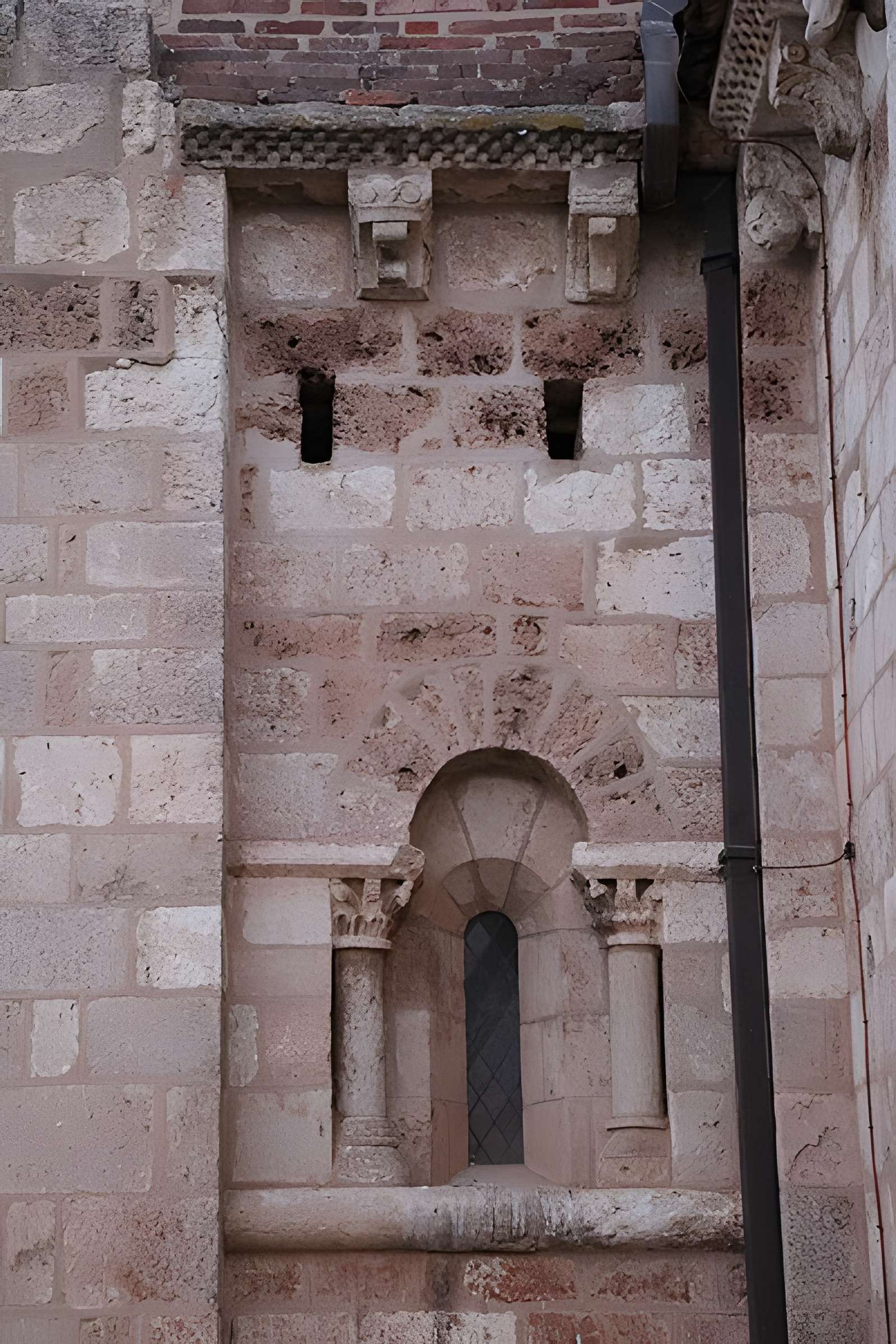 Église Saint-Michel de Lescure-d'Albigeois