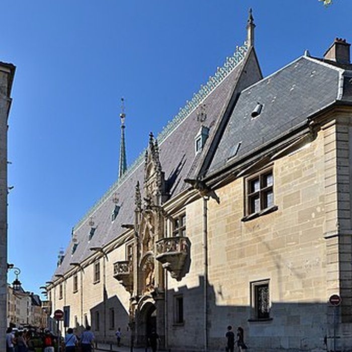 Photo de Ancien palais ducal, actuellement musée lorrain