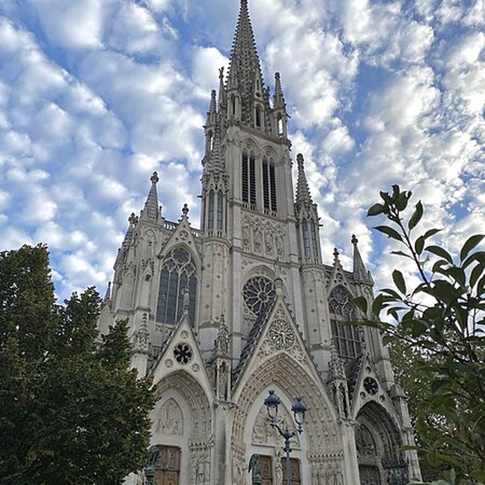 Photo de Basilique Saint-Epvre
