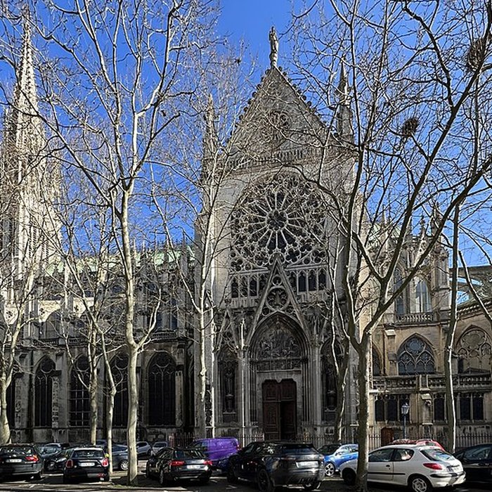 Photo de Basilique Saint-Epvre