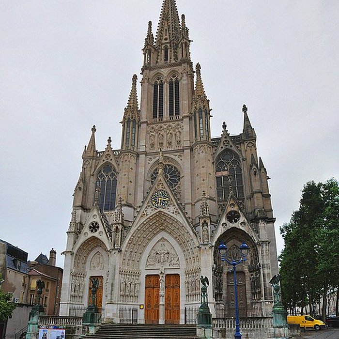 Photo de Basilique Saint-Epvre