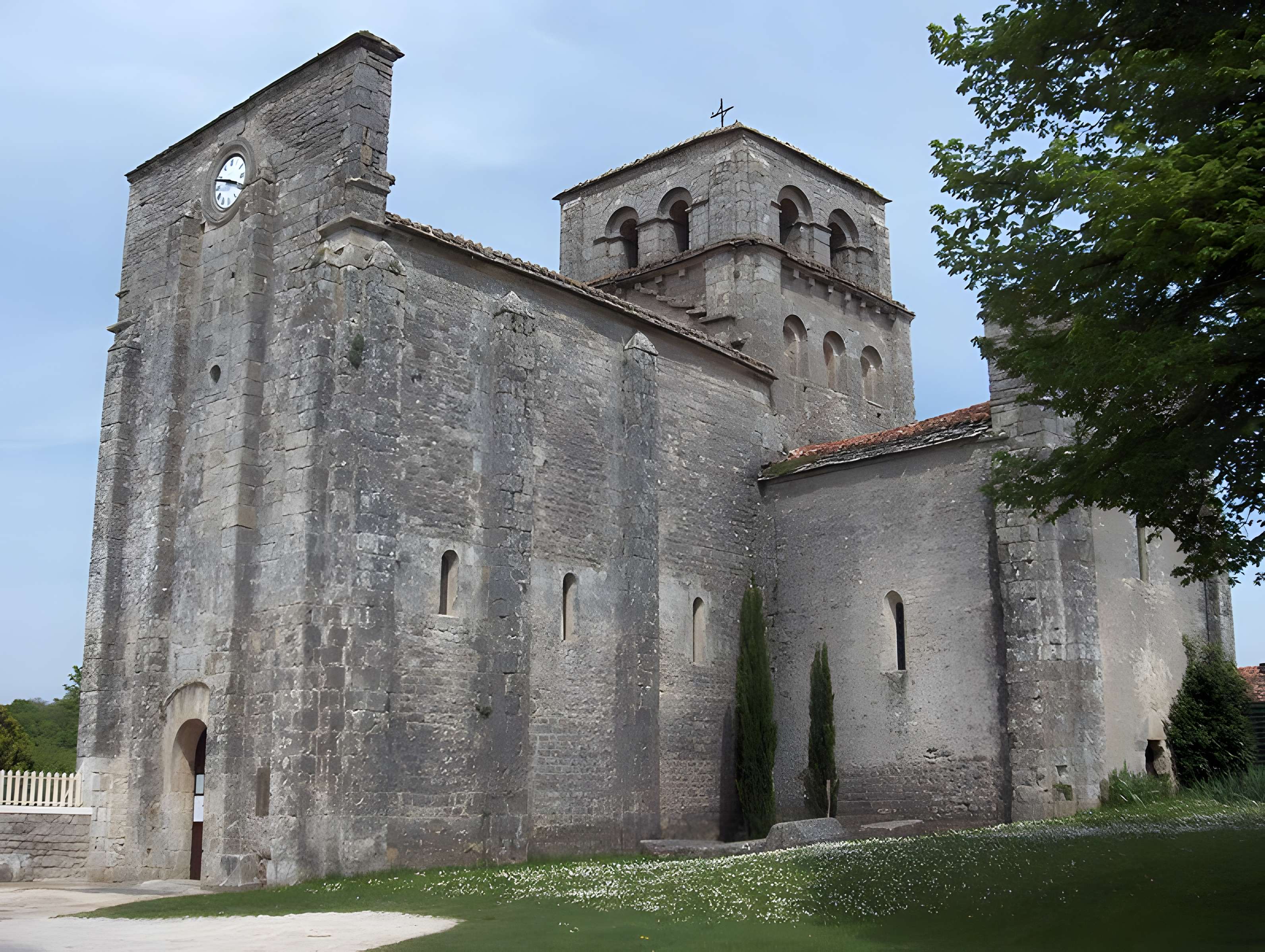 Église Saint-Michel de Nanclars