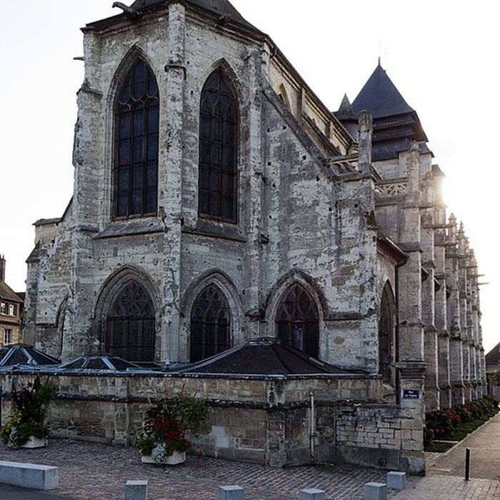 Photo de Église Saint-Michel de Pont-lÉvêque