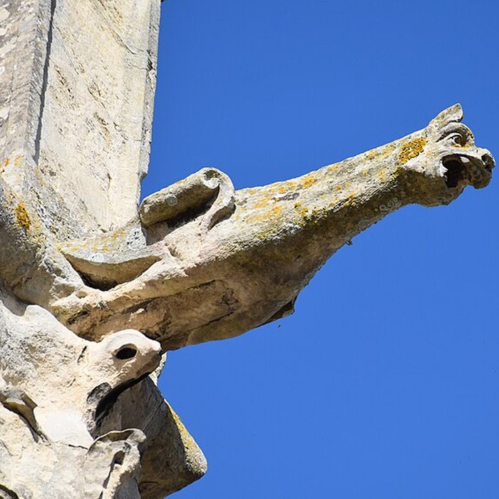 Photo de Église Saint-Michel de Pont-lÉvêque