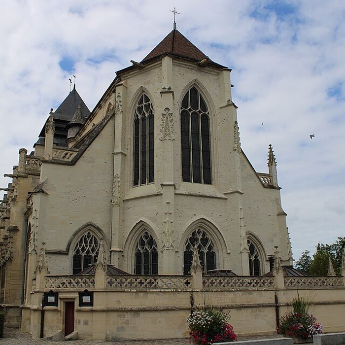 Photo de Église Saint-Michel de Pont-lÉvêque