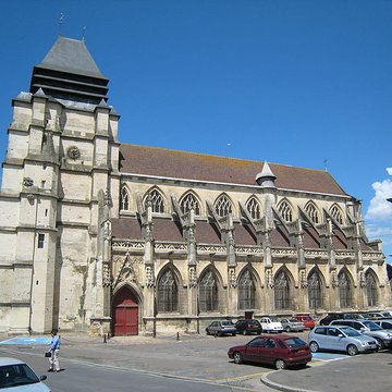 Église Saint-Michel de Pont-lÉvêque