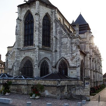 Église Saint-Michel de Pont-lÉvêque