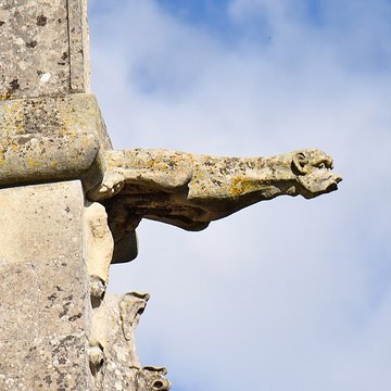 Église Saint-Michel de Pont-lÉvêque