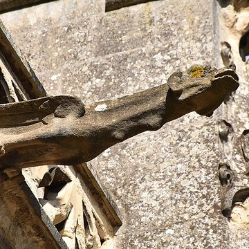 Église Saint-Michel de Pont-lÉvêque
