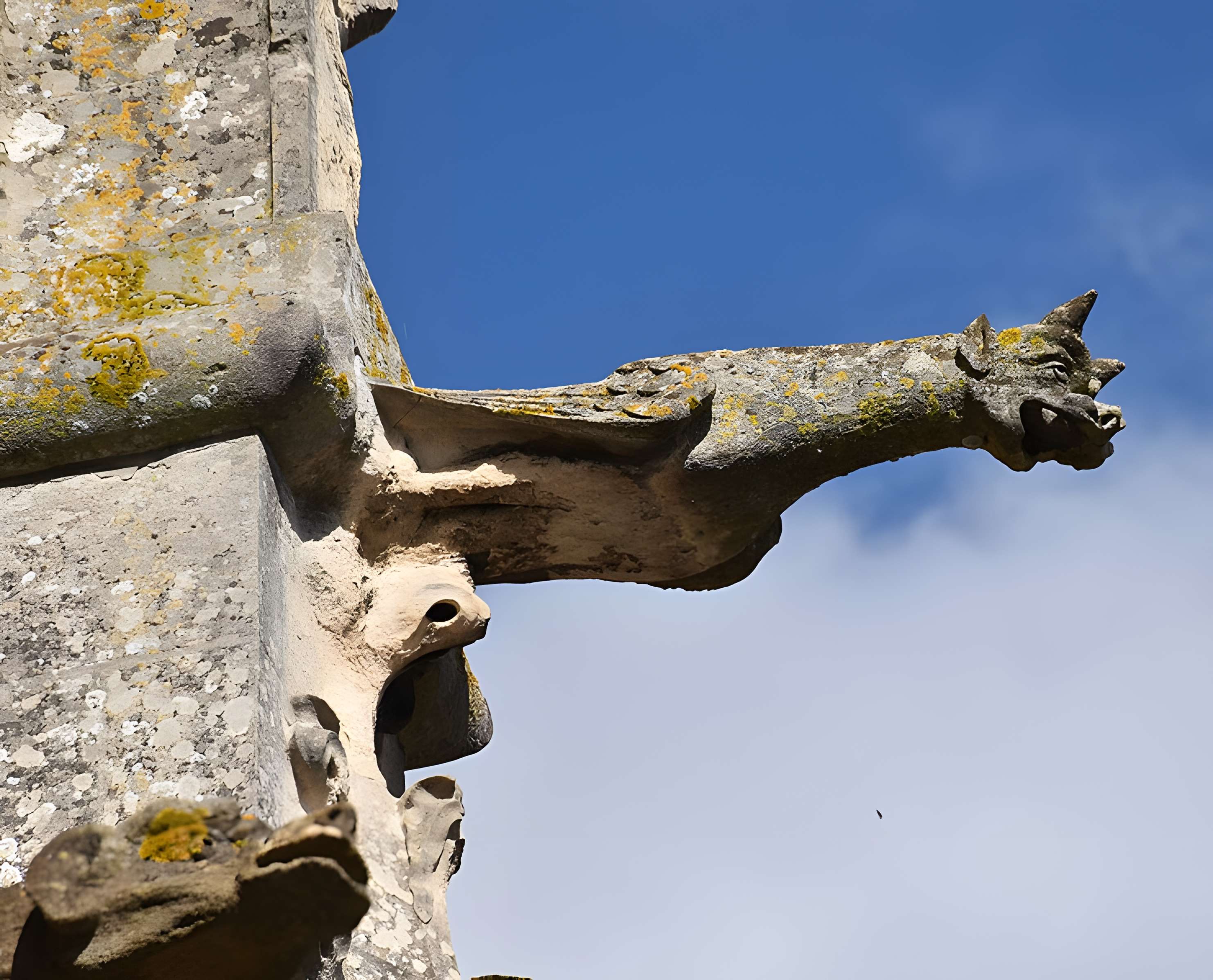 Église Saint-Michel de Pont-l'Évêque