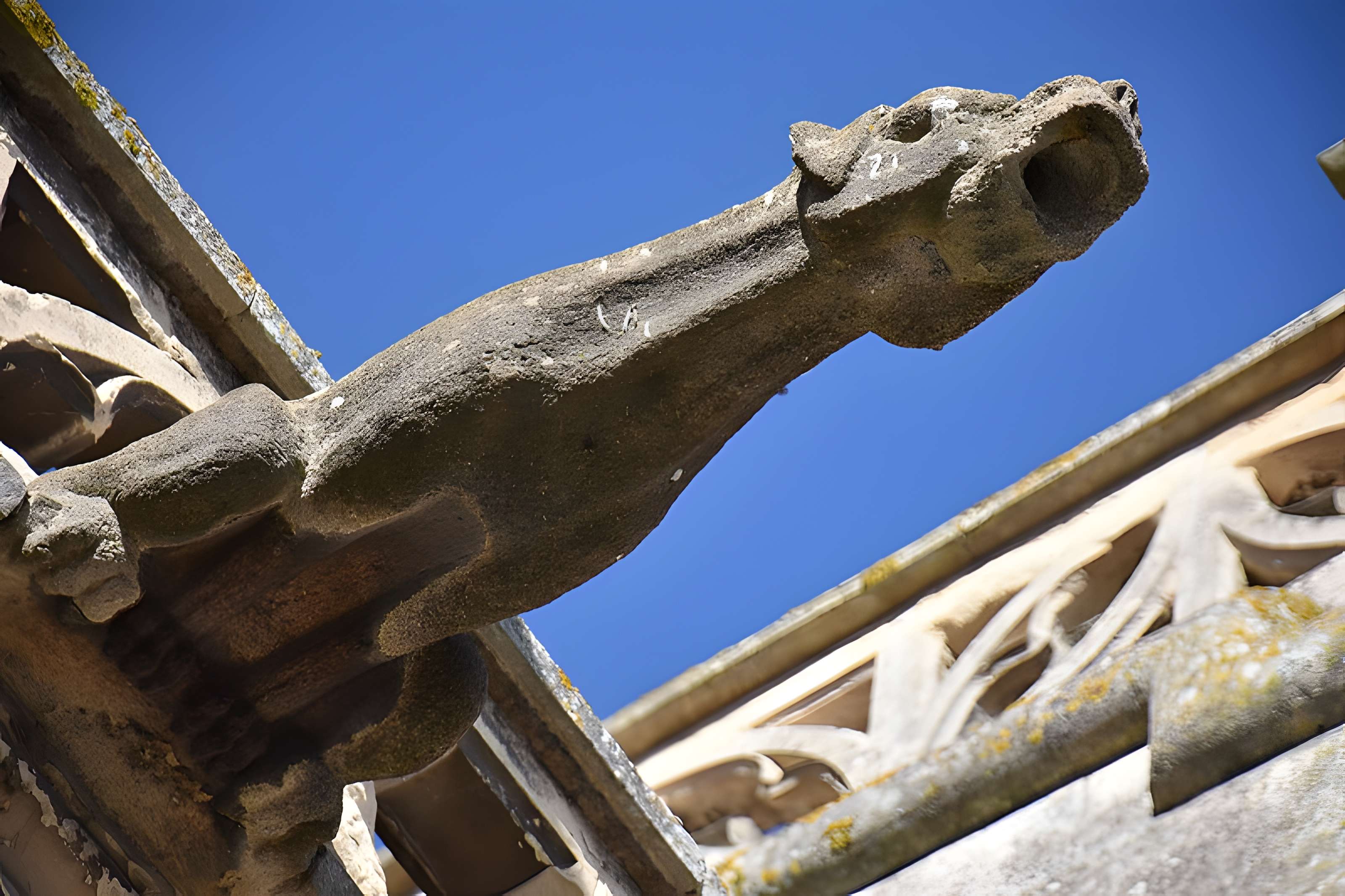Église Saint-Michel de Pont-l'Évêque