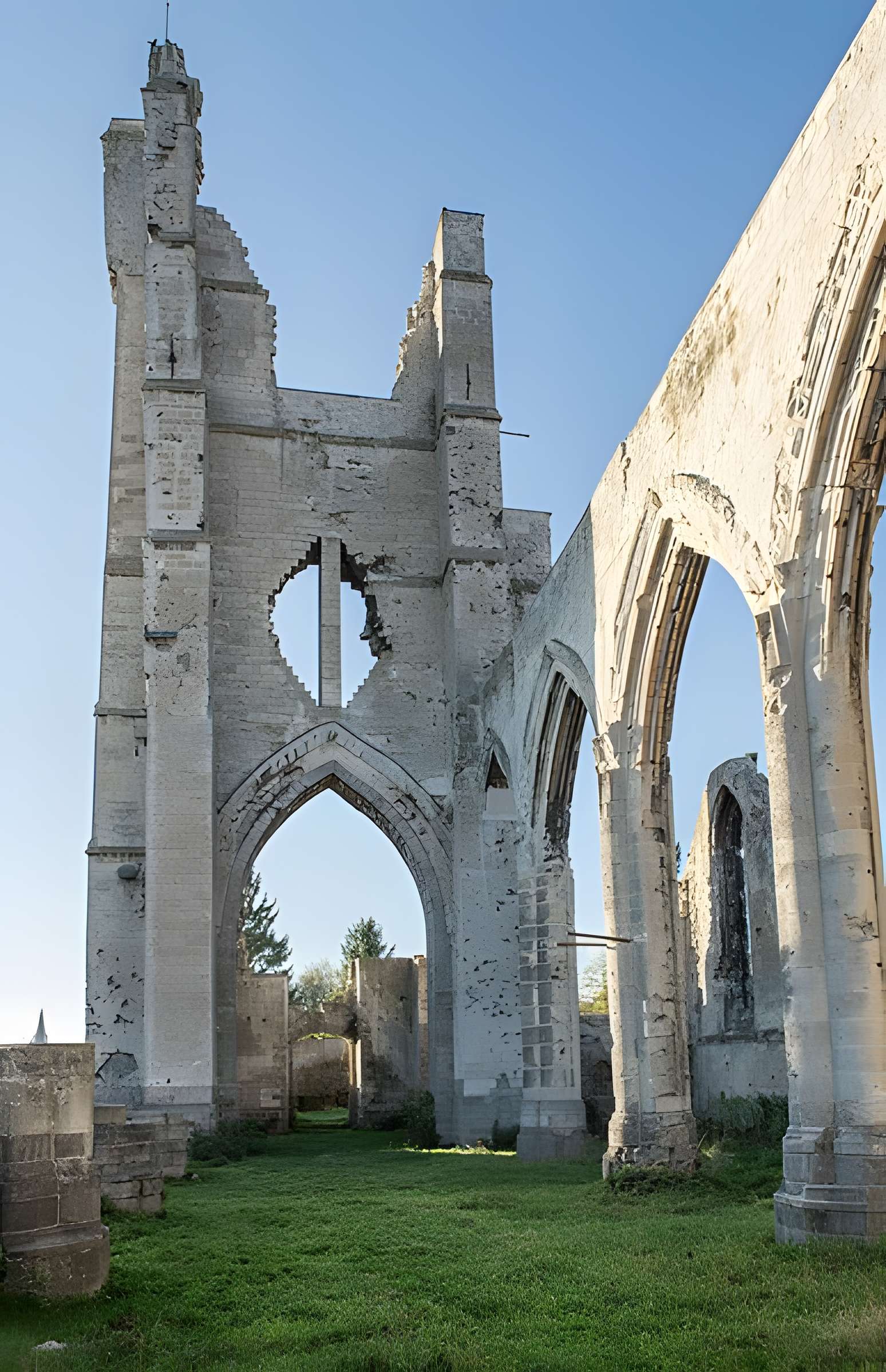 Église Saint-Nazaire d'Ablain-Saint-Nazaire