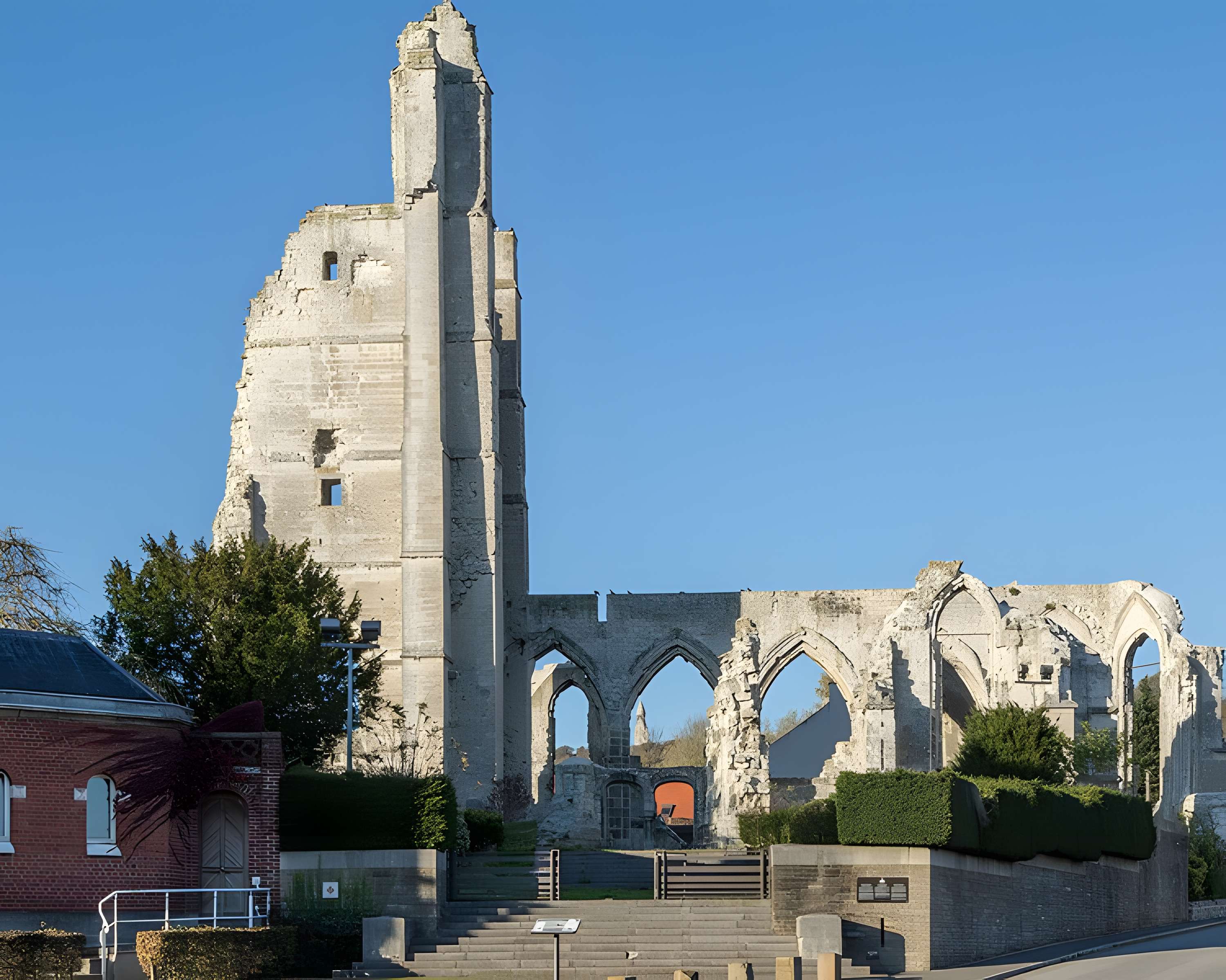 Église Saint-Nazaire d'Ablain-Saint-Nazaire