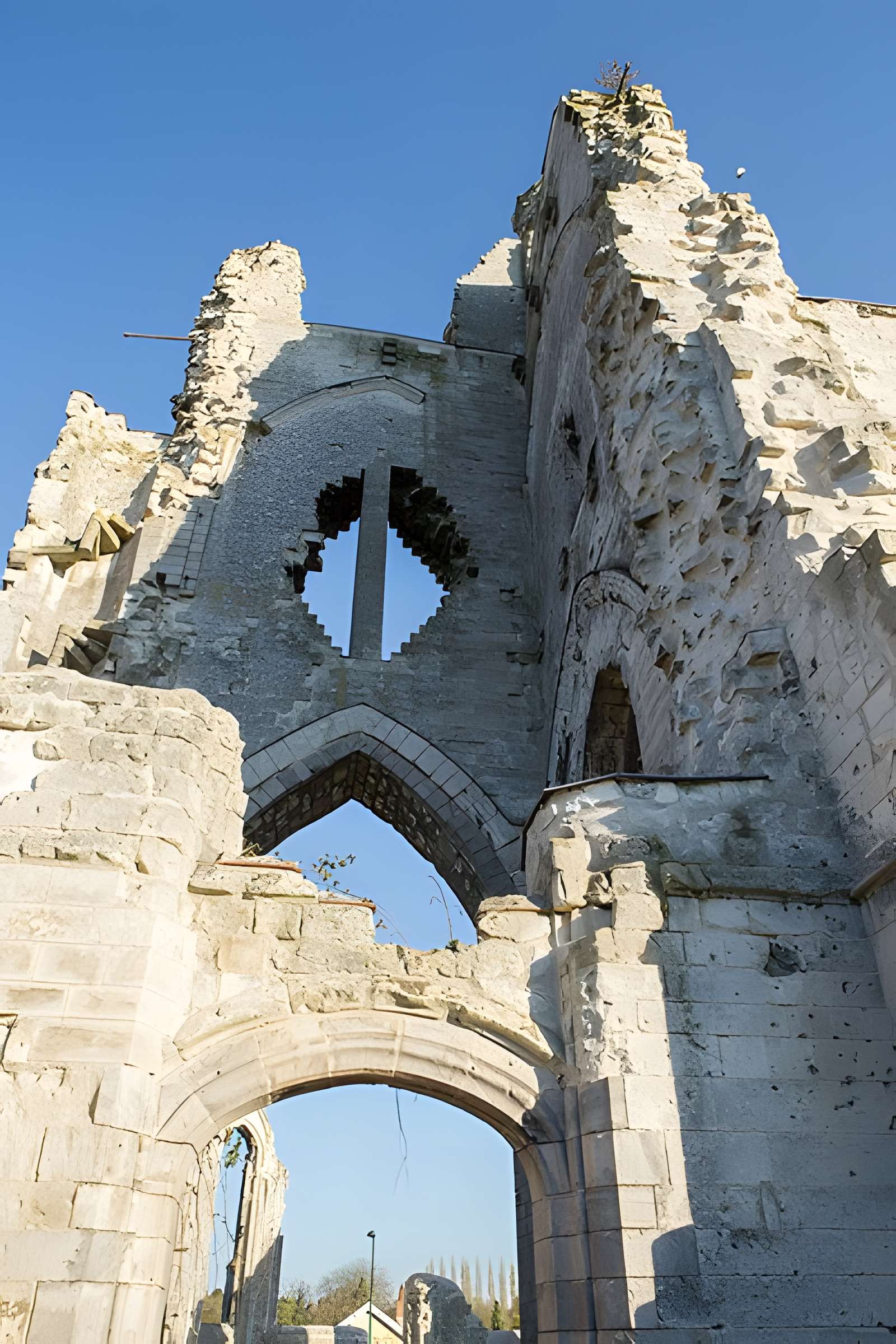 Église Saint-Nazaire d'Ablain-Saint-Nazaire